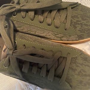 Puma platform sneakers